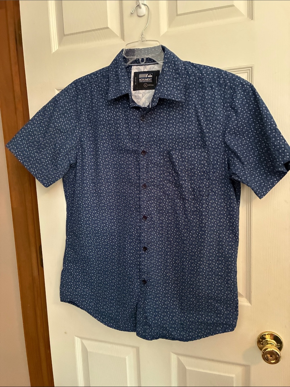 Monument Men's Navy Short-Sleeve Button-Down Shirt